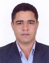وکیل فرامرز دشتی