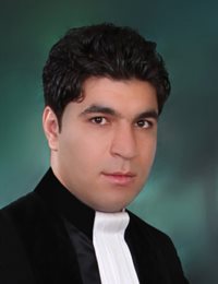 وکیل اکبر یساولی شراهی