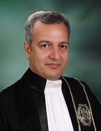 وکیل حمید صلاحی