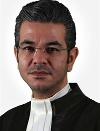 وکیل امید دهقانی