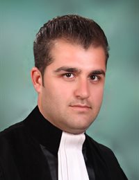 وکیل حمید صادقی