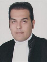 وکیل فربد بیگلربیگی لاری