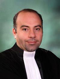 وکیل رضا محمد خانی