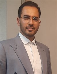 وکیل محمدرضا مؤمن