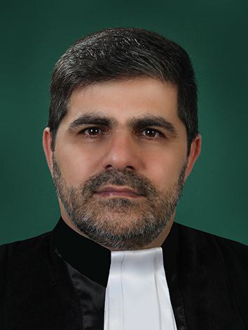 وکیل محمود شمسی