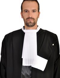 وکیل اسماعیل زعفرانی