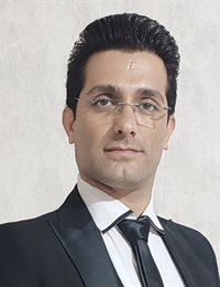 وکیل مجتبی اکبری