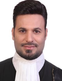 وکیل حسین شیرخانی