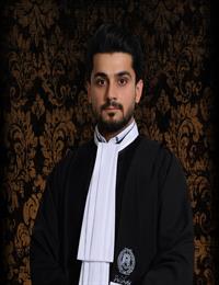 وکیل میلاد همت زاده