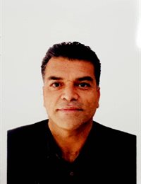 وکیل سیاوش درتومیان