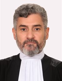 وکیل عادل قاسم زاده 