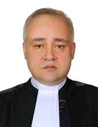 وکیل چیا بابامیری