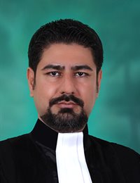 وکیل خسرو محمدی