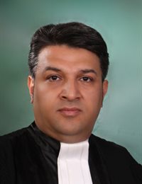 وکیل اسماعیل علیزاده