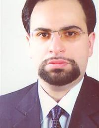 وکیل احسان هومن