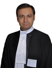 وکیل امید یزدی