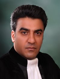 وکیل علی همت هاشمی