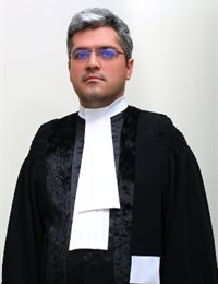 وکیل حسین اسمعیل زاده