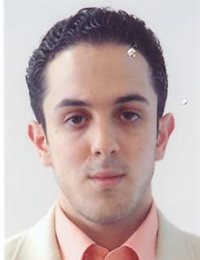 وکیل حسین کریمی