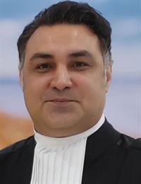وکیل هادی میرزائی