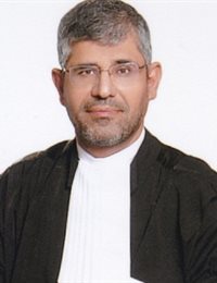 وکیل حسین تنهایی