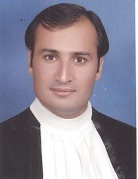 وکیل محمود زارع