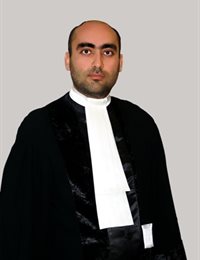وکیل داریوش احمدی