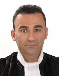 وکیل علی زمانی