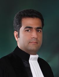 وکیل علیرضا کریمی