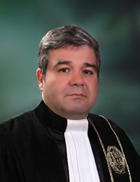 وکیل افشین مدنی